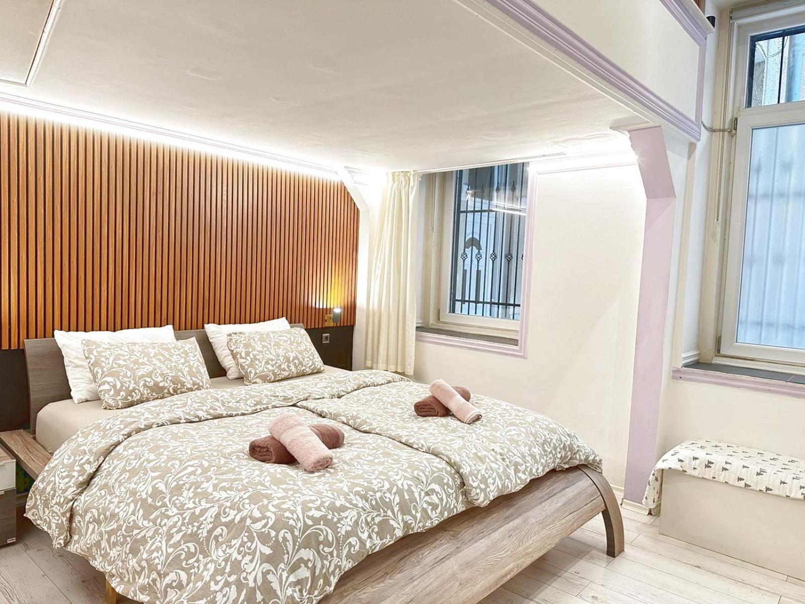 Yes, Yes! Lovely Apartment Good Amenities Budapest Center Экстерьер фото